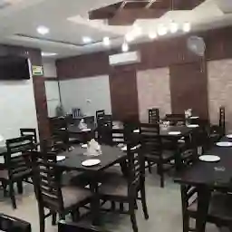 Tandoori Flames Restaurant - Best Non Veg Restaurant in Vadodara
