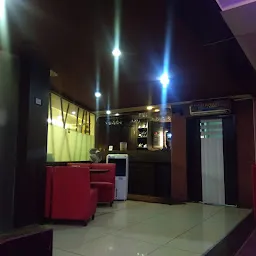 Tanki Restro Bar