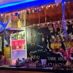 Tasanee Restro Bar