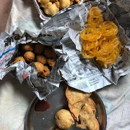 Tasty Namkeen Bhandar