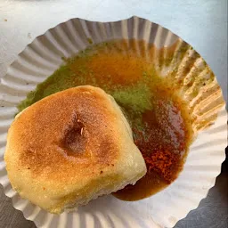 Tasty Vadapav