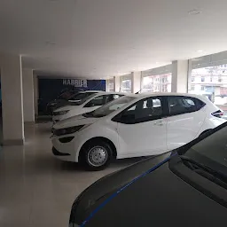 Tata Motors Cars Showroom - Nili Motors, Purana Bazaar