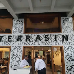 Terrasinne- Multicuisine Restaurant