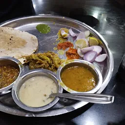 Thakkar Dinning Hall