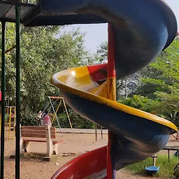 Thanthai Periyar Park and Childrens Play Area