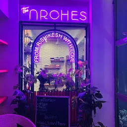 The Arches Cafe & Bakery