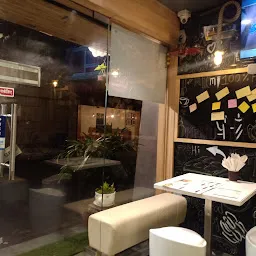The Bang Onn Cafe