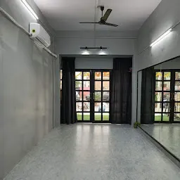 THE BEAT ROOM, dance studio and fitness point