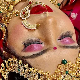 The Beauty Station Salon Spa and Academy - Best Ladies Salon in Varanasi | Best Bridal Makeup in Varanasi