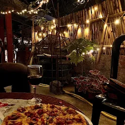 The Bohemian - Pizza Garage
