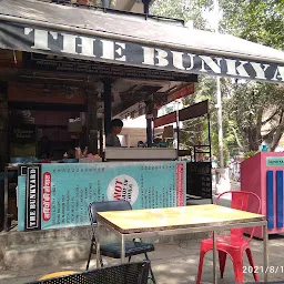 The bunkyard cafe