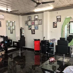 The color bar (skin & hair care) unisex salon