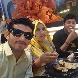The food train - Restaurants in loni ghaziabad,Family Restaurants in loni