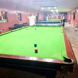 The Hangout Club - Best Snooker club in Noida/ Pool club/Snooker & Pool Acadmy