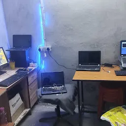 The Hi-Tech Cyber Cafe