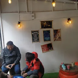 The Momo Cafe