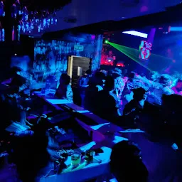 The Mozo Night Club - Best Night Club in Gurgaon - Club in Gurgaon - Bar in Gurgaon