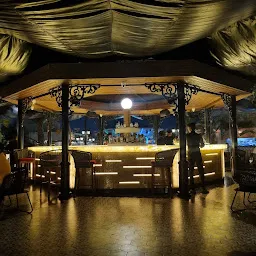 The Palm Burj - Best Rooftop | Best Lounge | Best Club | Best Pub | Best Restaurant in Agra