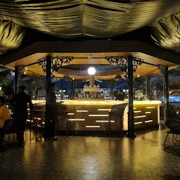 The Palm Burj - Best Rooftop | Best Lounge | Best Club | Best Pub | Best Restaurant in Agra