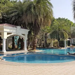 The Palms Town & Country Club