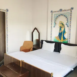 The Pichola Home Stay