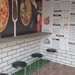 The Pizza Hub