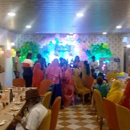 THE RAJ BAGH RESTAURANT