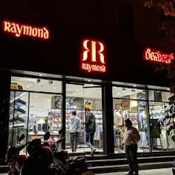 The Raymond Shop