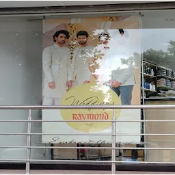 The Raymond Shop