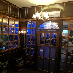 The Royale Lounge & Restaurant (Noida)