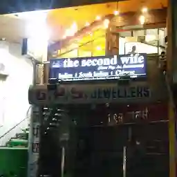 The Second Wife Family Restaurant
