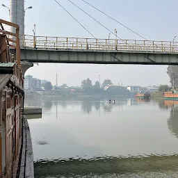 The Shelter Group of Houseboats in Srinagar