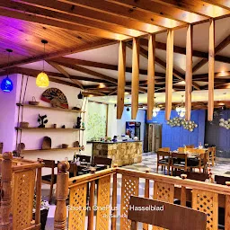 The Silverspoon, Bhimtal