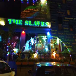 The Slaves : Thai Mama