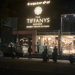 THE TIFFANYS HOUSE-Bombaytiffanyskuvempu