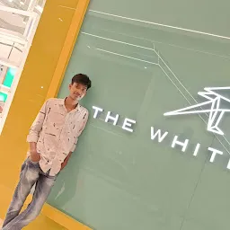 The White Crow Store, Ranchi