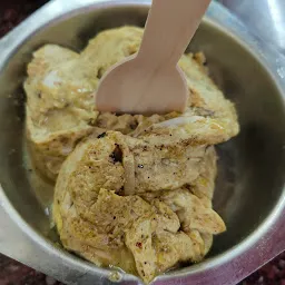 Thennadu Kilappu Kadai