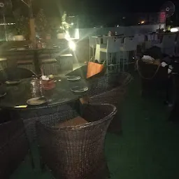 Thikana Sky bar & Cafe Agra