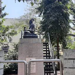 Thiruvalluvar Statue Mylapore