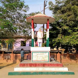 Tikoniya Park {Sultanpur}
