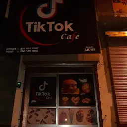 TikTok Cafe