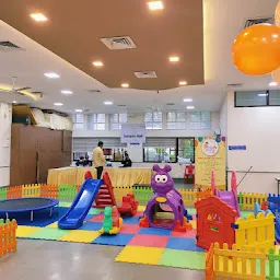 Tiny Tycoons - Play Zone on rent