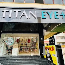 Titan Eye+ at Vivekananda Nagar, Kukatpally