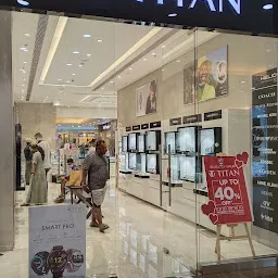 Titan Eye+ at Lulu Mall, Cochin