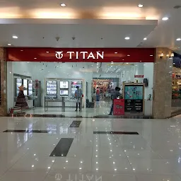 Titan Eye+ at Lulu Mall, Cochin