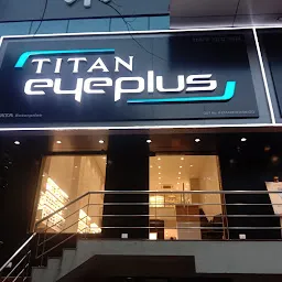 Titan Eye+ at Aundh, Pune