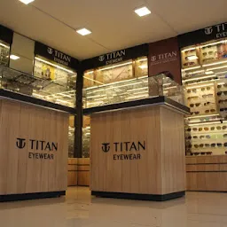 Titan hot sale showroom hadapsar