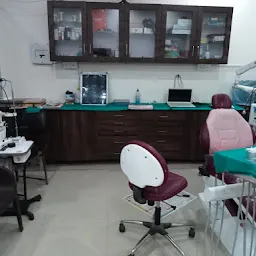 Tiwari Eye And Dental Hospital