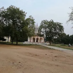 Tomb of Fatima Khanam