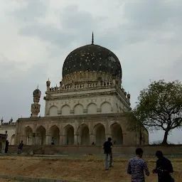 Tomb of Mirza Nizamuddin Ahmed